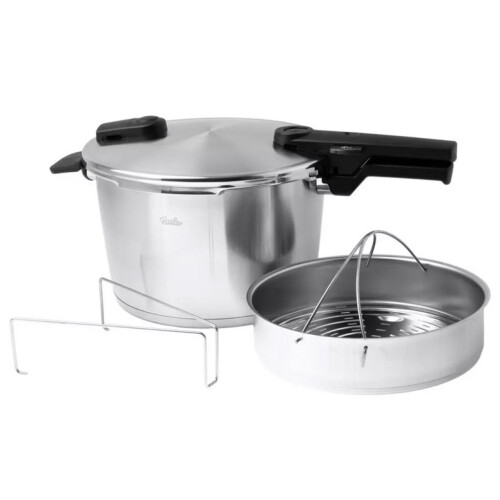 Fissler Vitaquick Premium Cooker With Tripod 8L
