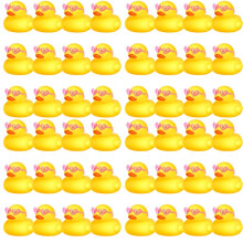 (20 PCS) 1-100pc Mini Orange Rubber Ducks Set in Bulk with Sunglasses Float Squeak Tiny Rubber Duck Toy for Kids Party Birthday Supplies