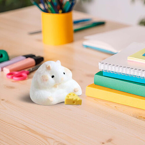 Hamster-shaped squeeze toy for stress relief 1 piece 1