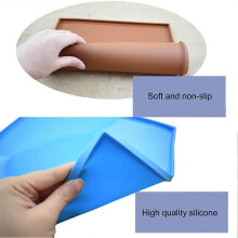 Pet Food Mats Anti Slip Easy to Clean Spill Proof Silicone Dog Cat Food Mat for Home Blue