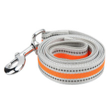 Dog Leash Reflective Nylon 360 Rotatable Hook Pet Traction Rope with Padded Handle for Walking TrainingOrange S