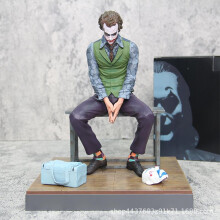 Sitting Joker Figure Heath Ledger Batman Dark Knight Car Model Ornament