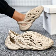 (Beige, 10.5) Breathable Baotou Men's Hole Shoes Summer Ink Splash Design Soft Elastic EVA Anti-Skid Beach Couple Slippers