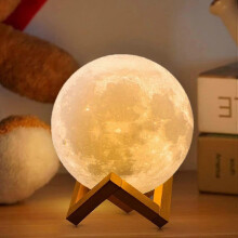 3D Maanlamp Nachtlampje met 16 LED-kleuren, Houten Standaard, Afstandsbediening en Touchbediening, USB Oplaadbaar Cadeau voor Vrouwen