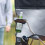 Cadeira de camping portátil com cooler para 4 latas e assento acolchoado. 4