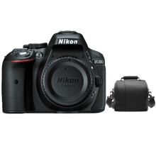 NIKON D5300 Body Black + kameralaukku