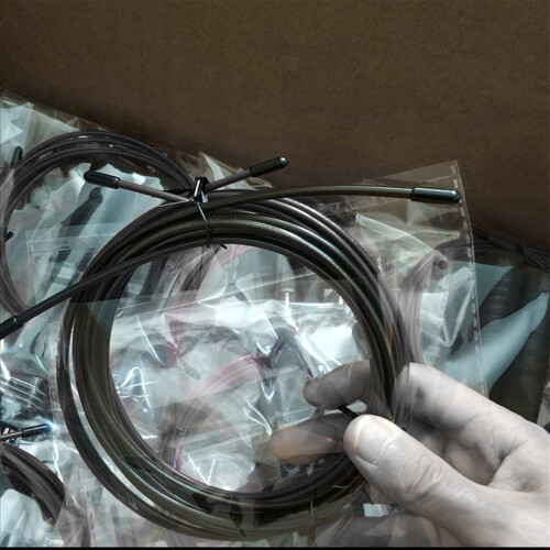 3M Adjustable Speed Jump Rope with Weighted Cable and Ball 2