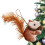 Enfeite de Natal de Esquilo Realista com Pinha Marrom 4