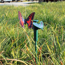 Simulation Solar Butterfly Indoor Outdoor Auto Flying Bird Butterfly Waterproof Atmosphere for Farmland Courtyard
