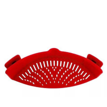 Quick filter, attachable silicone filter for all pots and bowls for spaghetti, pasta, noodles and fr