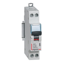 406777 Disjoncteur Legrand 32A unipolaire + neutre DNX3 - courbe C - 4,5/6kA - À vis - 1 module
