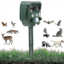 Ultrasonic Animal Repellent Solar Powered Waterproof Animal Repeller