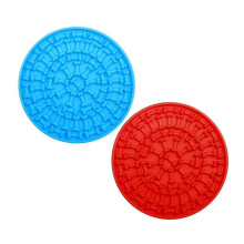Dog Leak Pad with Suction Cup 2 Pieces for Dogs Slow Feeding Bathing