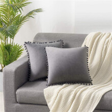 Samettinen turkispallotyynyn päällinen45 45 cm