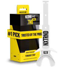 Nxtrnd Two Pro Voetbal Mondbeschermer, Permanente Strap, Geschikt voor Volwassenen & Jongeren (Wit)