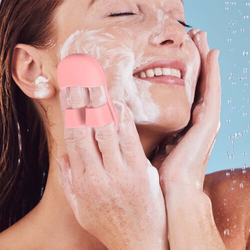 Silicone Face Scrubber for Exfoliating and Blackhead Removal 2