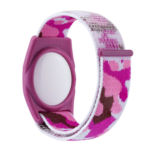 AirTag wristband protective case with adjustable nylon band 1