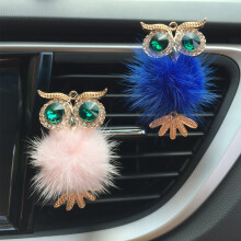 Owl-shaped car air freshener clip with non-slip alloy mount