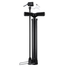 Pompa da pavimento per gonfiare pneumatici di bicicletta, per uso domestico.