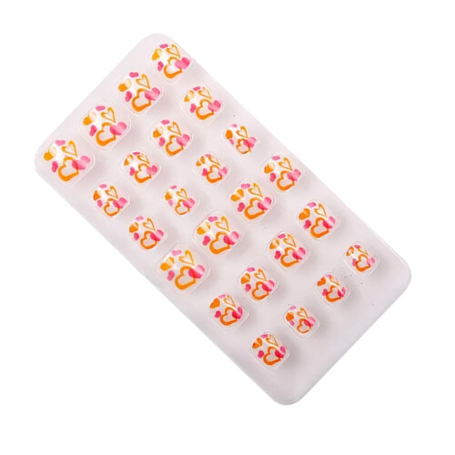 Worallymy kids artificial nail tips set 15 pieces 1