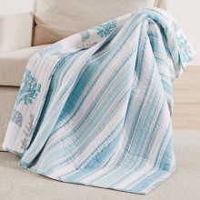 Levtex Cape Coral quiltet tæppe 50x60 cm blågrøn og hvid