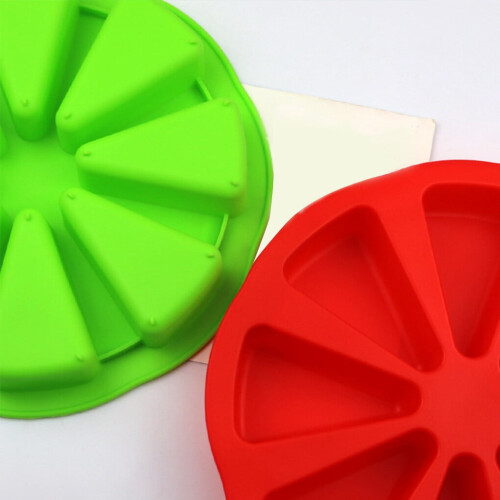 Forma de silicone triangular para bolo com 8 cavidades, vermelha. 2