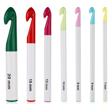 Crochet Hooks Kit Plastic Ergonomic Handle 7mm to 20mm