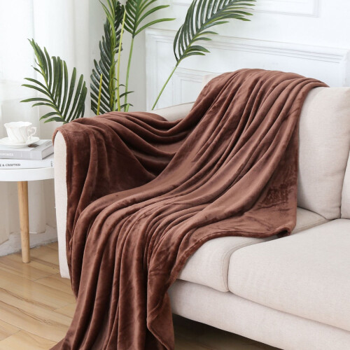 Flannel Blanket Brown Polyester 7.8 x 5.85 x 1.17 in
