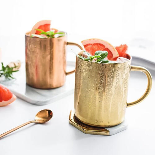 Dubbelväggig mugg i rostfritt stål med handtag, 355 ml