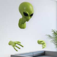 Alien wall sculpture decorative figurine for home office