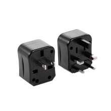 Pinnaco Power Adapter Universal Travel Charger Black