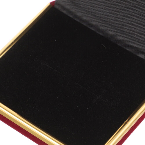 Engagement Ring Box Velvet Lined Single Ring Case 2