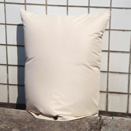 Well Pump Cover for Pipe Insulation and Antifreeze 1