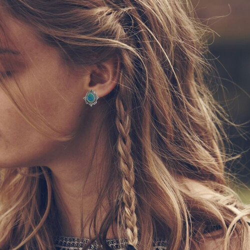 Boho turquoise stud earrings vintage silver 1 pair 1
