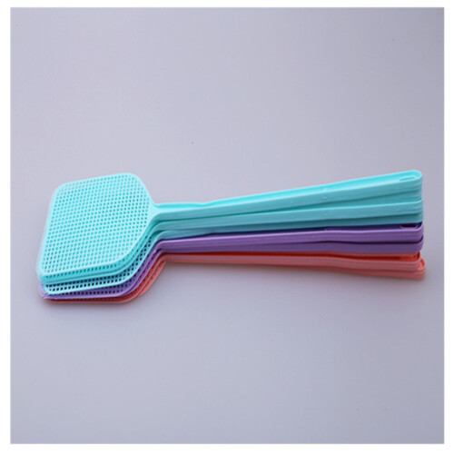 Fly Swatter with Long Handle Green Pest Control Tool 1
