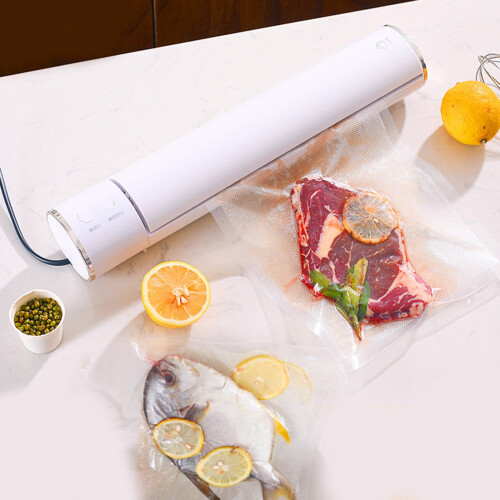 Vacuum Sealer with 10 Vacuum Bags 1