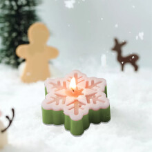 Winter snowflake aroma candle Christmas small gift