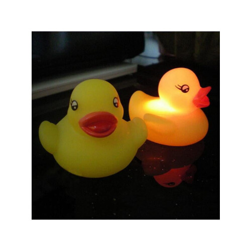 Rubber Duck LED Bath Light for Children 1 Piece 1