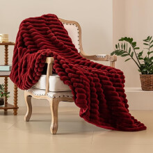 Chenille throw blanket silver 45 x 59 inches