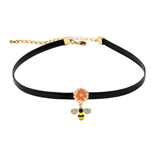 Vintage choker pendant necklace