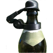 (black) Soldier Salute Beer Bottle Helmet, Fun Bottle Opener with Saluting Pose, Bottle Caps for BBQ Party Bar, Soldier Beer Enthusiasts Gift