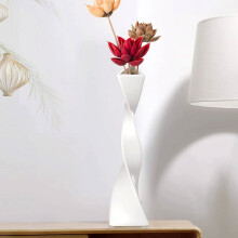 Vase en céramique unique, pièce artistique au style scandinave chic, idéal comme cadeau raffiné. Ce vase floral moderne embellira votre