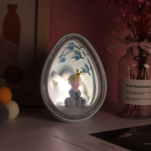 Veilleuse élégante en forme d'œuf de Pâques, réveil pour enfants avec figurines de dessins animés, matériau durable et sûr, idéale pour la