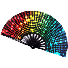 Kleurrijke opvouwbare bamboe handwaaiers, draagbare en lichtgewicht accessoires voor feestjes en evenementen.