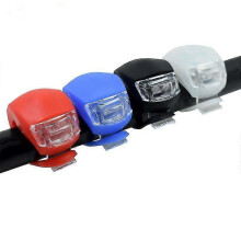 Fietsverlichting van siliconen met LED-achter- en voorlichten, waterdichte fietslampenset voor nachtritten en dropshipping.