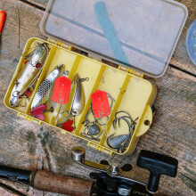 2St Voederkooi Compact En Handzaam Voor Vissers