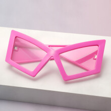 (Style 3)Trendy Big Frame Cat Eye Sunglasses With Shine Black And Gray Lenses For Poolside And Days Casual