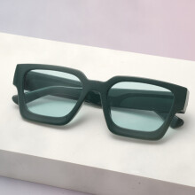 (Style 4)Gafas de sol cuadradas de montura gruesa simples con material de PC y Uv400 para viajes y uso en exteriores