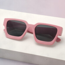 (Style 18)Gafas de sol cuadradas de montura gruesa simples con material de PC y Uv400 para viajes y uso en exteriores