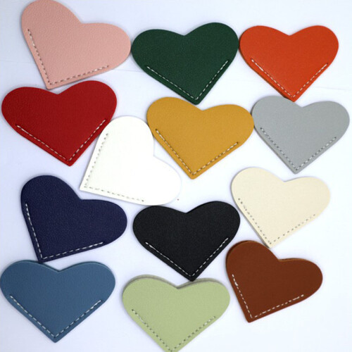 (Brown) 2PCS Leather PU Heart Bookmarks for Books 1
